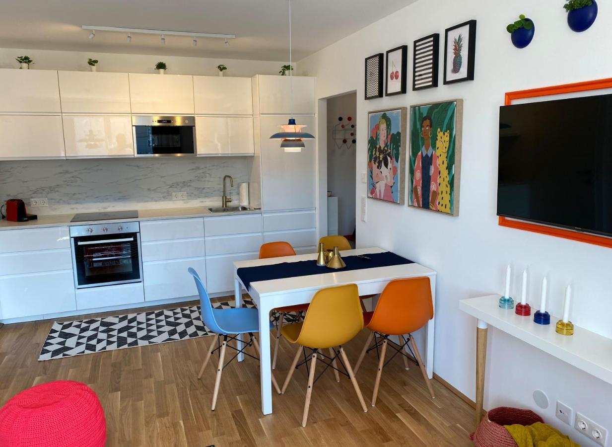 Brand New Cozy 10 Min To Center Apartamento